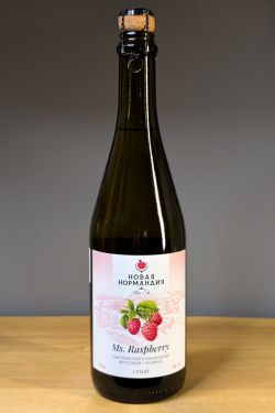 Новая Нормандия Ms. Raspberry с малиной сухой